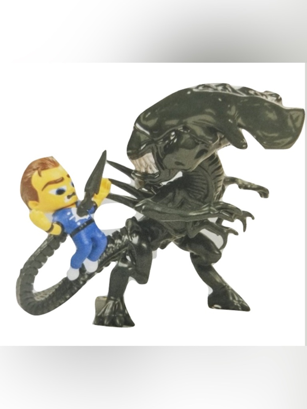 NIB Alien Mini Figure Collectible, Queen Takes Bishop